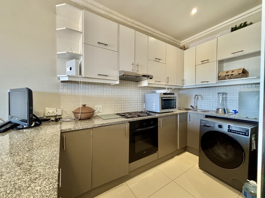 2 Bedroom Property for Sale in Parklands Western Cape